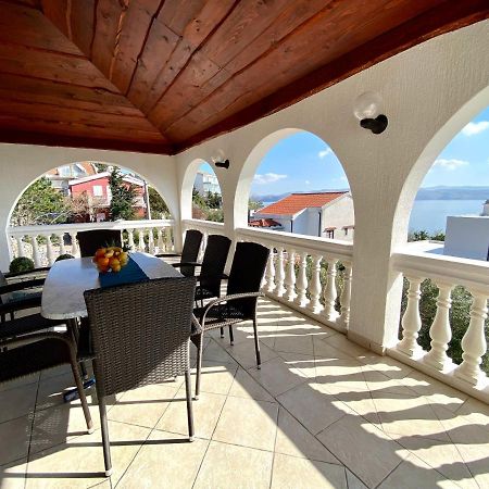 Villa Mihaela - Apartment Mario Cesarica Kültér fotó
